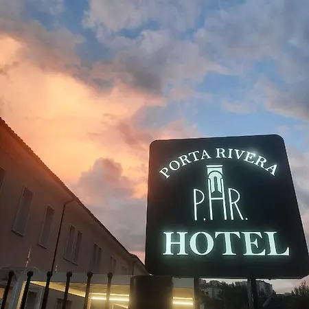 Hotel Porta Rivera