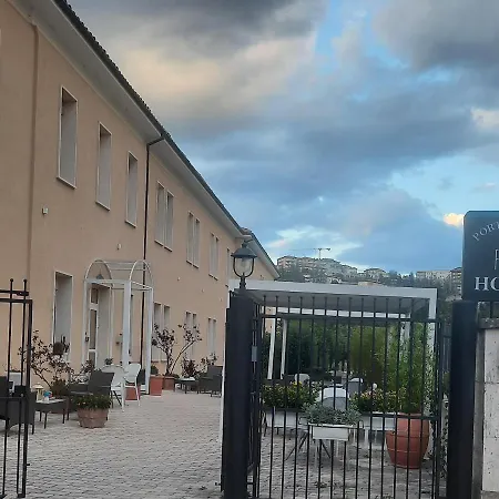 Hotel Porta Rivera 3* L'Aquila