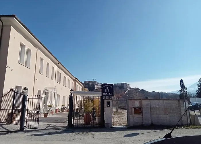 Porta Rivera LʼAquila